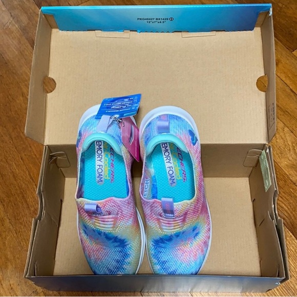 Skechers Unisex-Child Ultra-Flex Groovin Vibes Sneaker - Picture 14 of 15